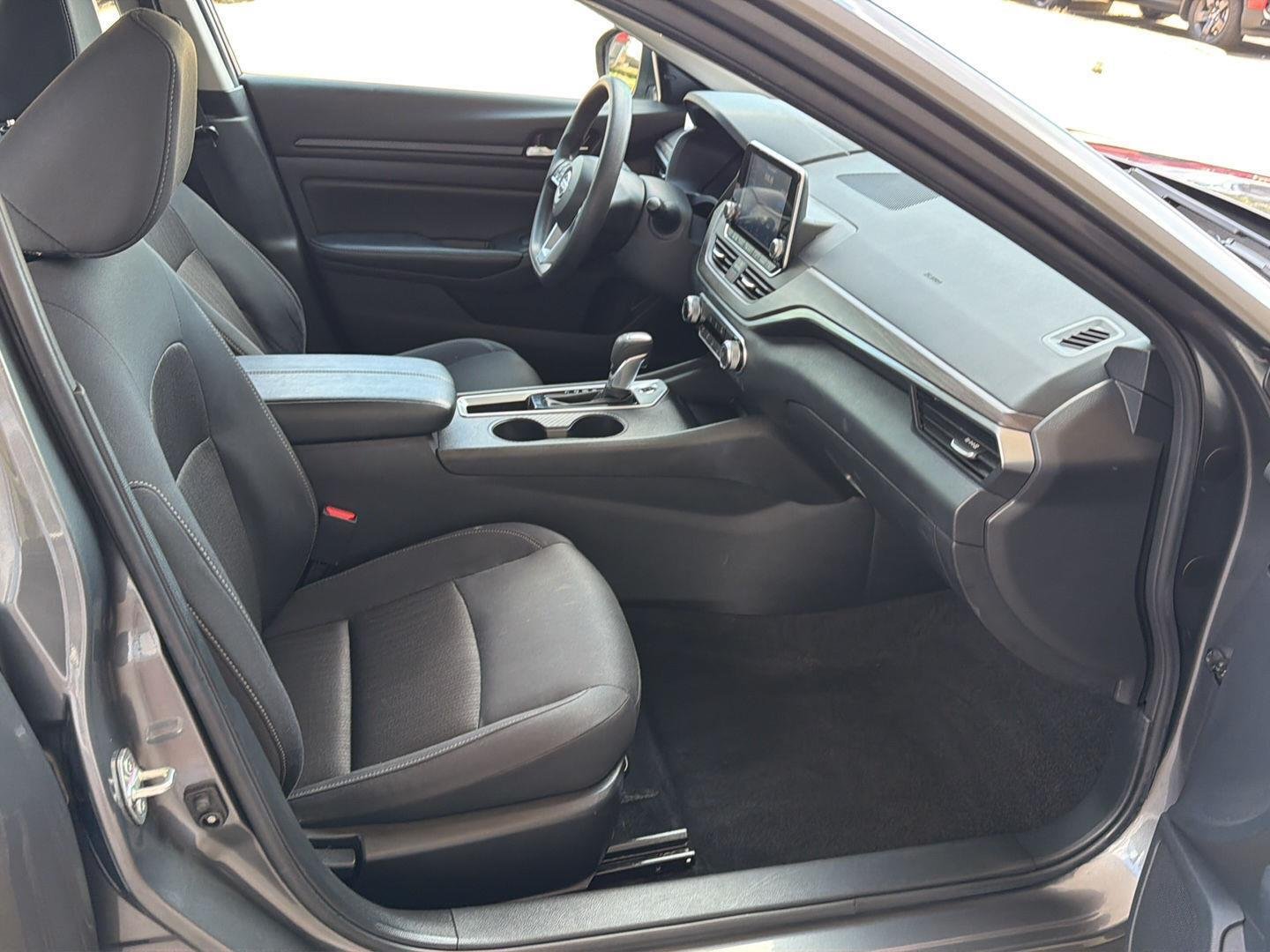 Used 2025 Gun Metallic Nissan SV image 13