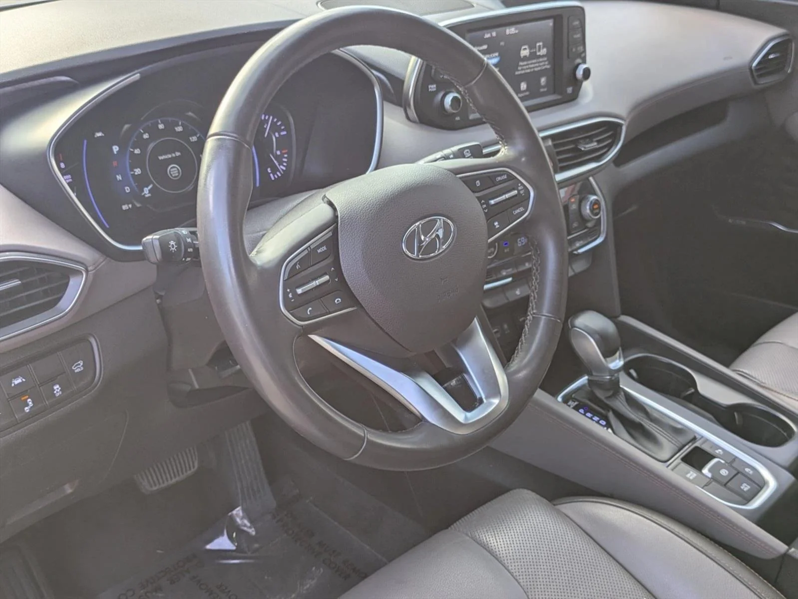 Used 2020 Shimmering Silver Pearl Hyundai SEL image 10