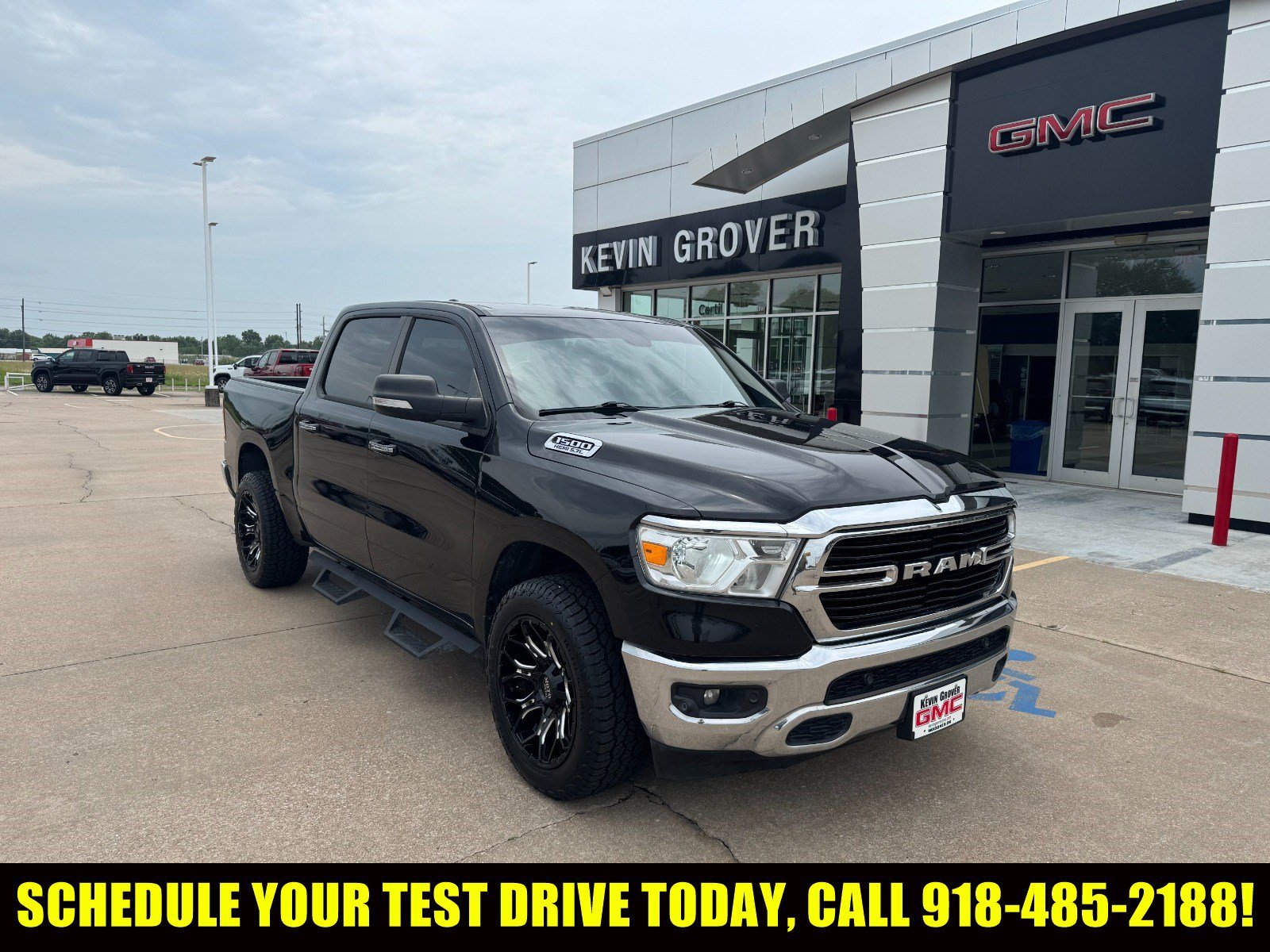 2019 RAM 1500 Big Horn Crew Cab 4WD