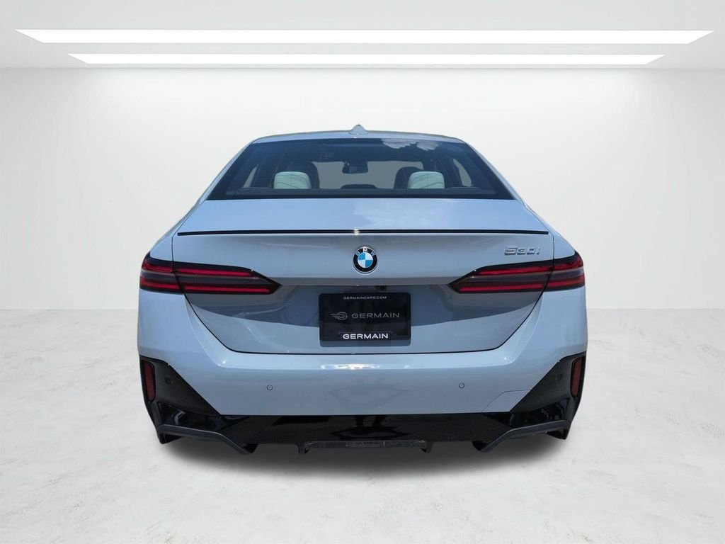 New 2027 Brooklyn Grey Metallic BMW 530i image 5