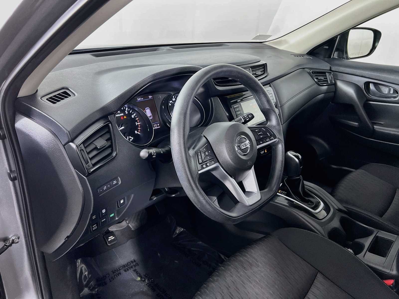 Used 2020 Gun Metallic Nissan S image 9