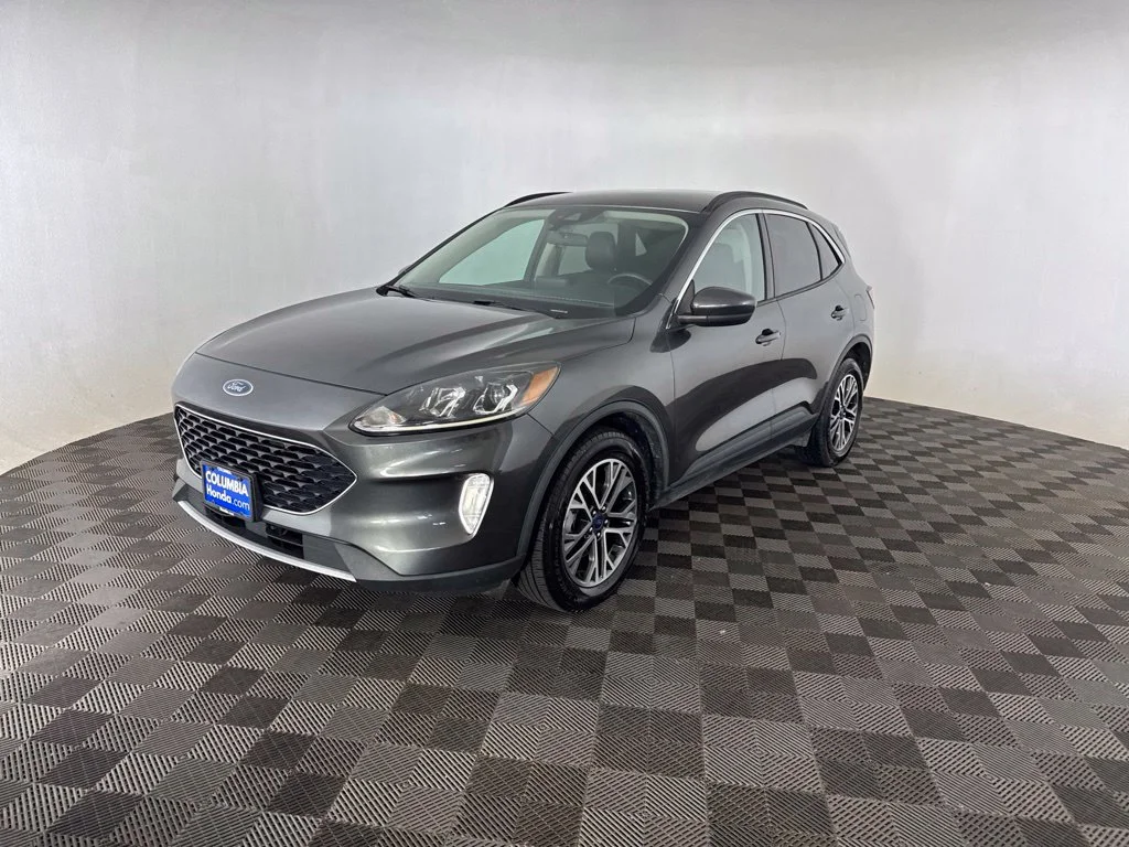 Used 2020 Gray Ford SEL image 3