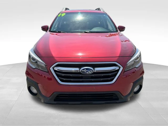 Used 2019 Red Subaru 2.5i image 2