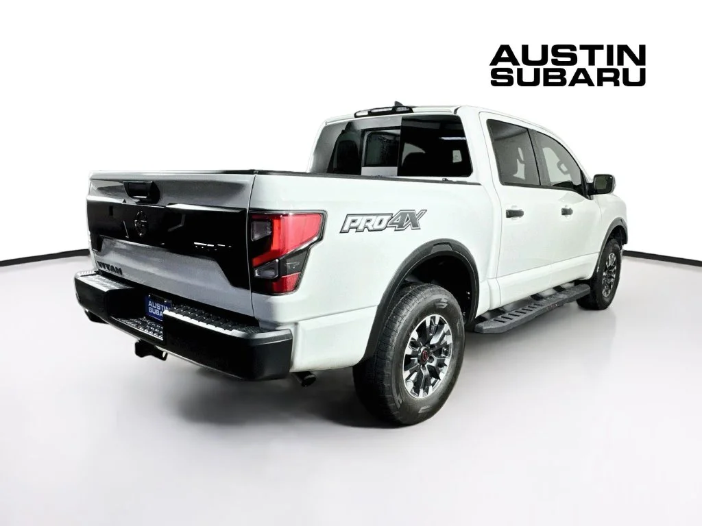 Used 2024 White Nissan PRO-4X image 7