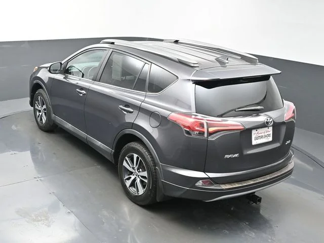 Used 2018 Gray Toyota XLE image 55