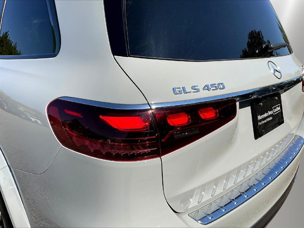 Certified Used 2024 MANUFAKTUR Alpine Gray Mercedes-Benz GLS 450 image 25