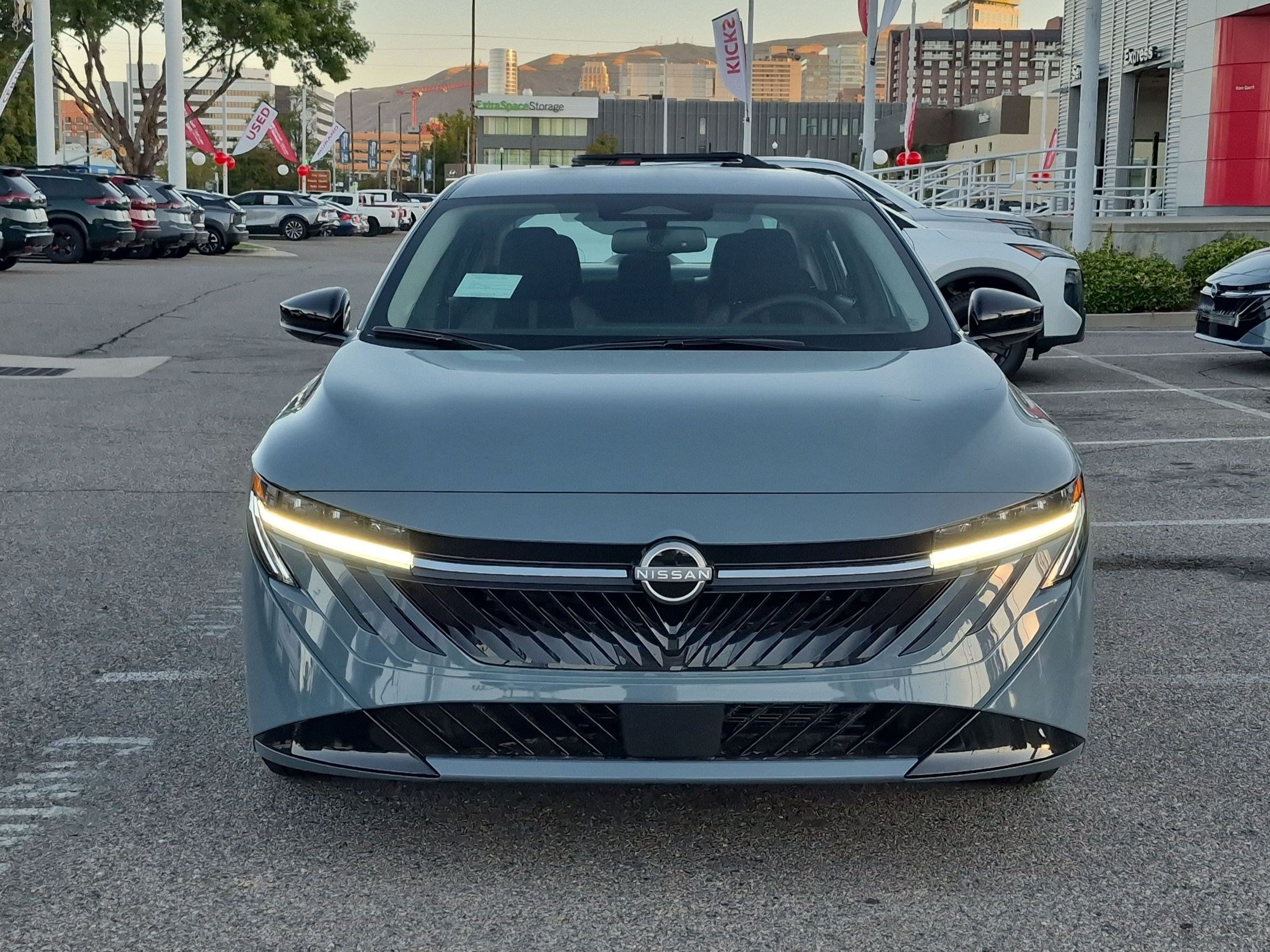 New 2027 Atlantic Gray Metallic Nissan SV image 9