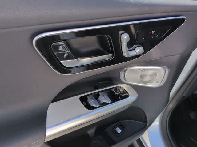 New 2026 Cirrus Silver Metallic Mercedes-Benz GLC 300 image 17