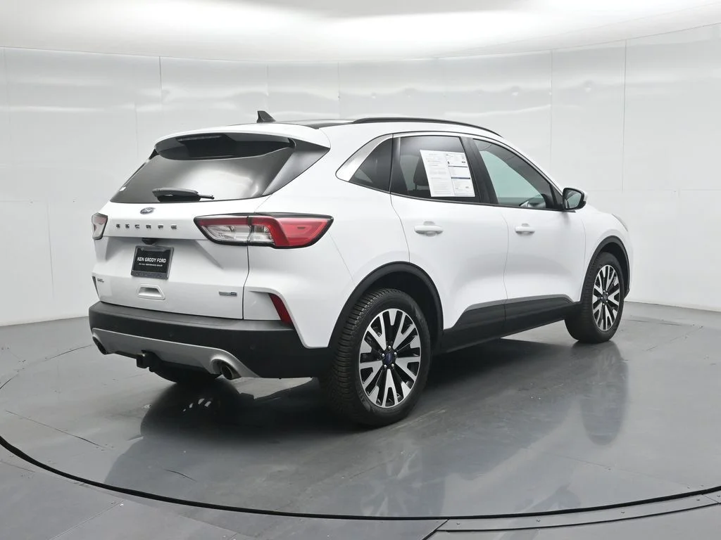Certified Used 2020 White Ford SEL image 26
