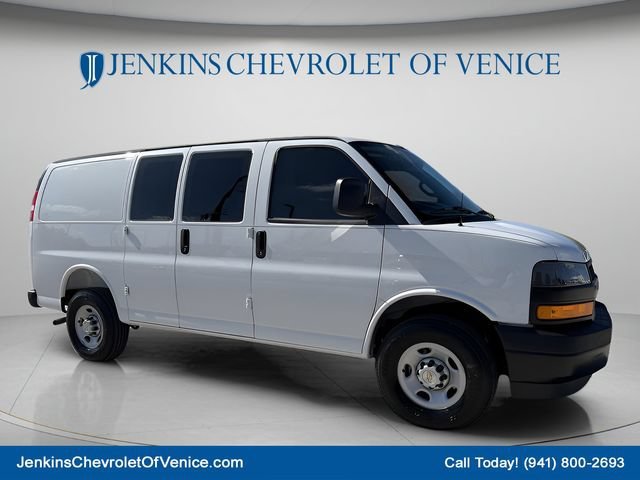 2025 Chevrolet Express Cargo