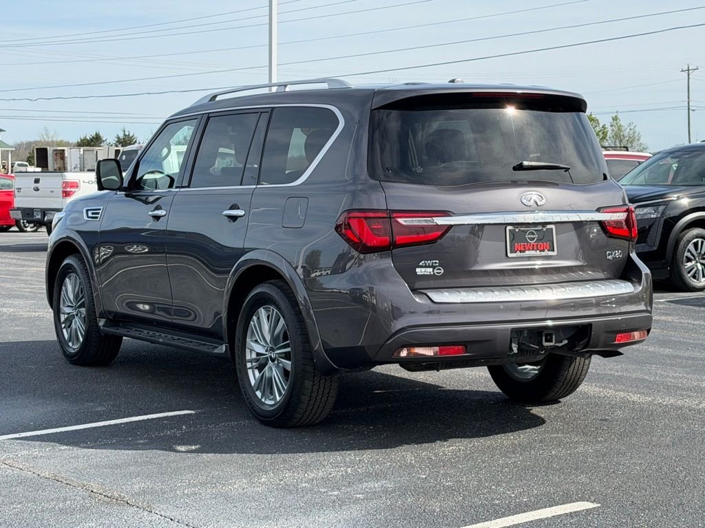Used 2024 Gray INFINITI LUXE image 7