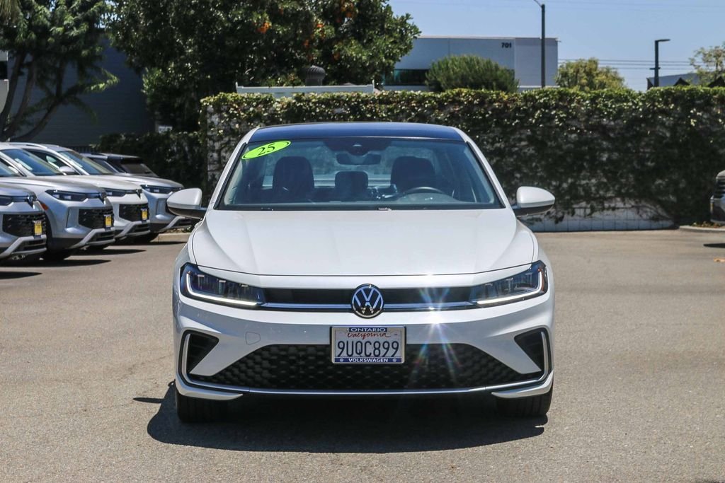 3VW7X7BU9SM081838