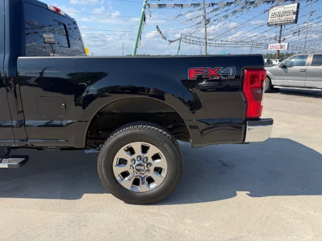 Used 2017 Black Ford Lariat image 12