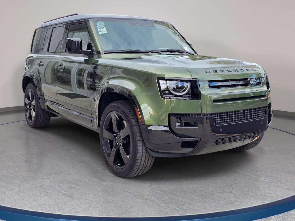 New 2026 Woolstone Green LAND ROVER X-Dynamic SE image 3