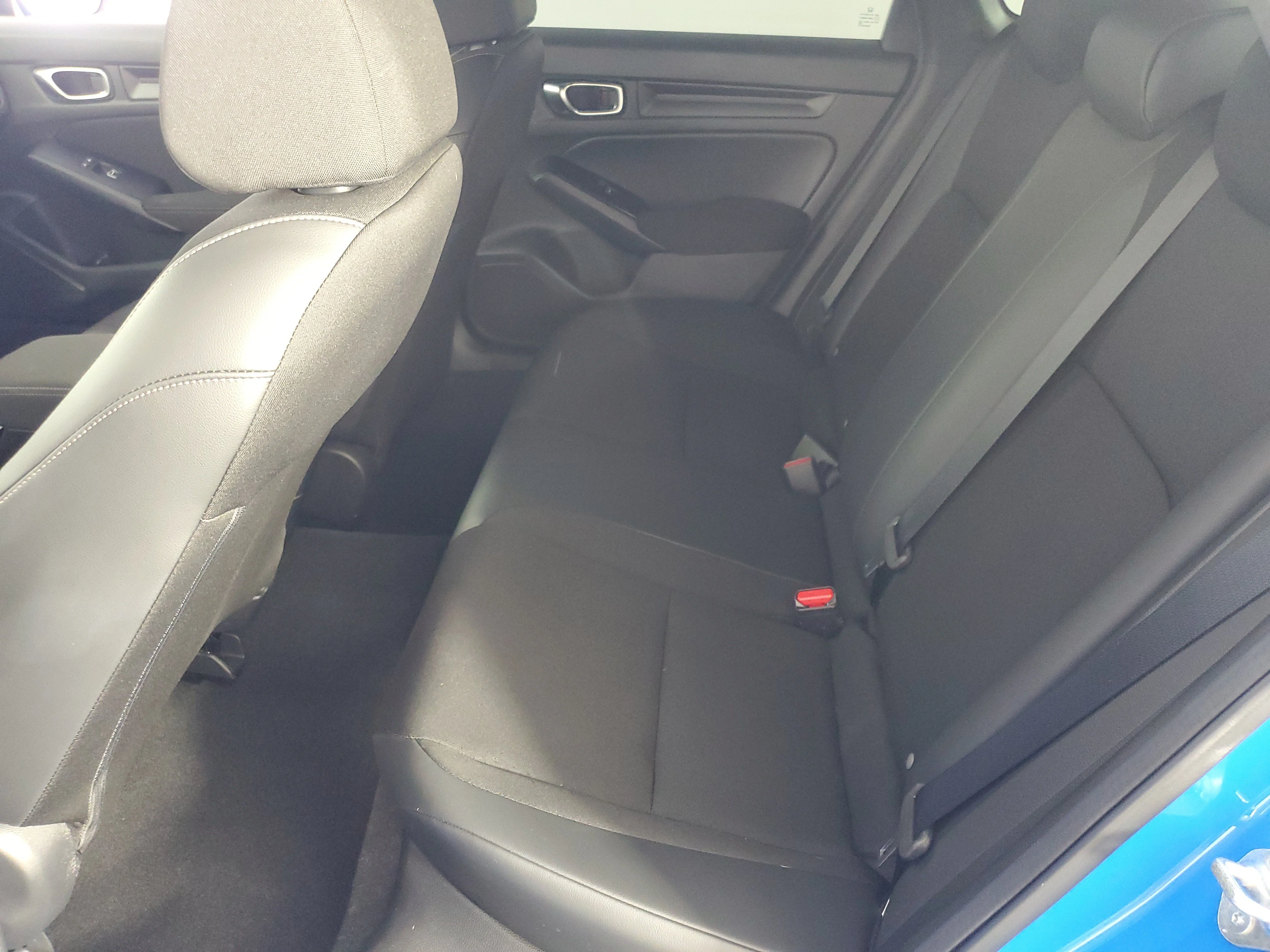2024 Honda Civic Hatchback Sport - Photo 13