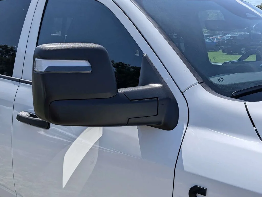 New 2026 Bright White Clear-Coat Exterior Paint RAM Tradesman image 11