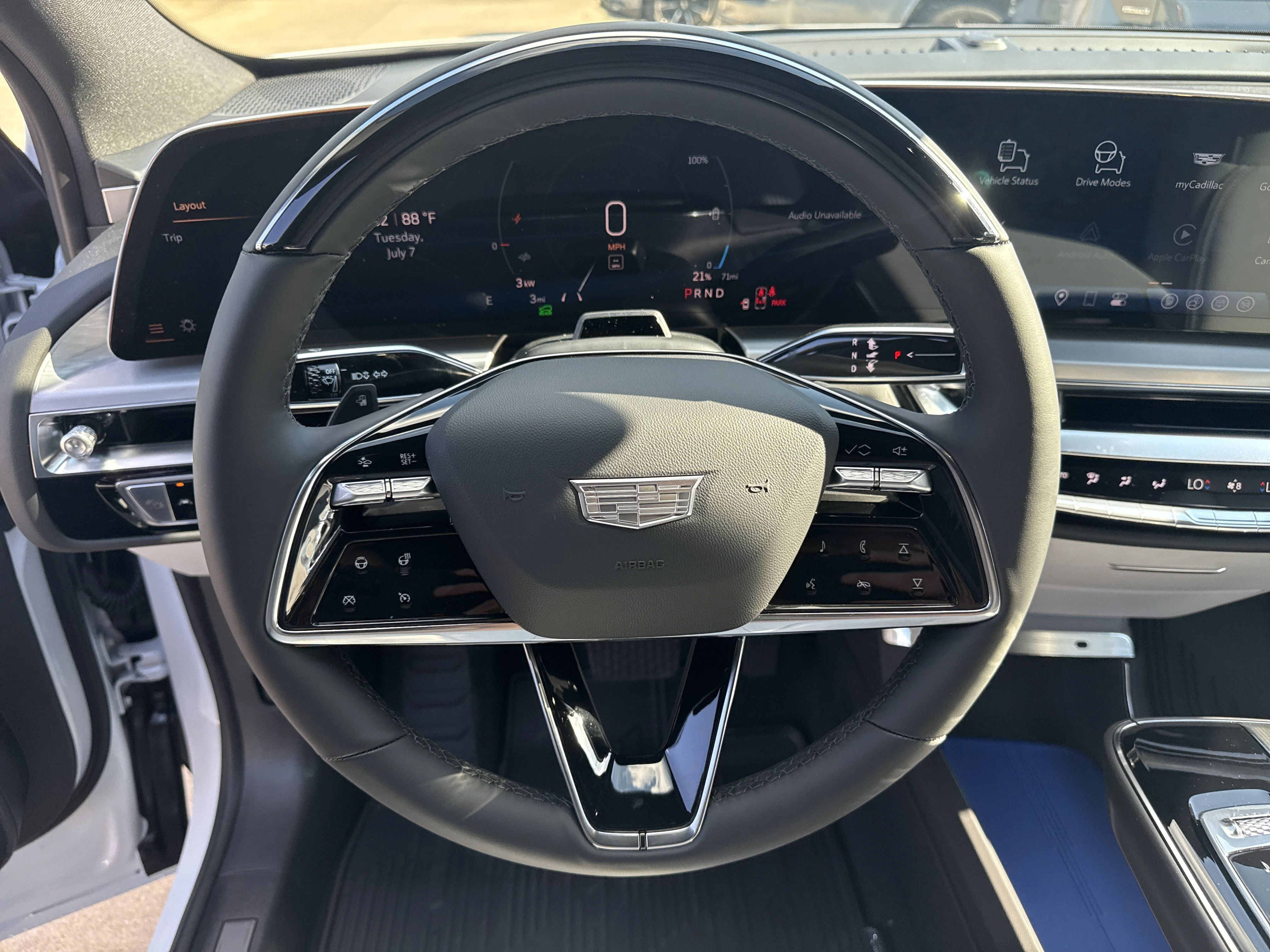 New 2026 Vibrant White Tricoat Cadillac Luxury image 13
