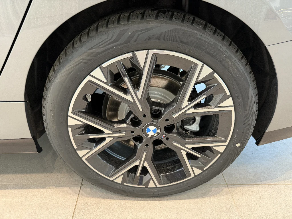 New 2026 Skyscraper Grey Metallic BMW xDrive image 7