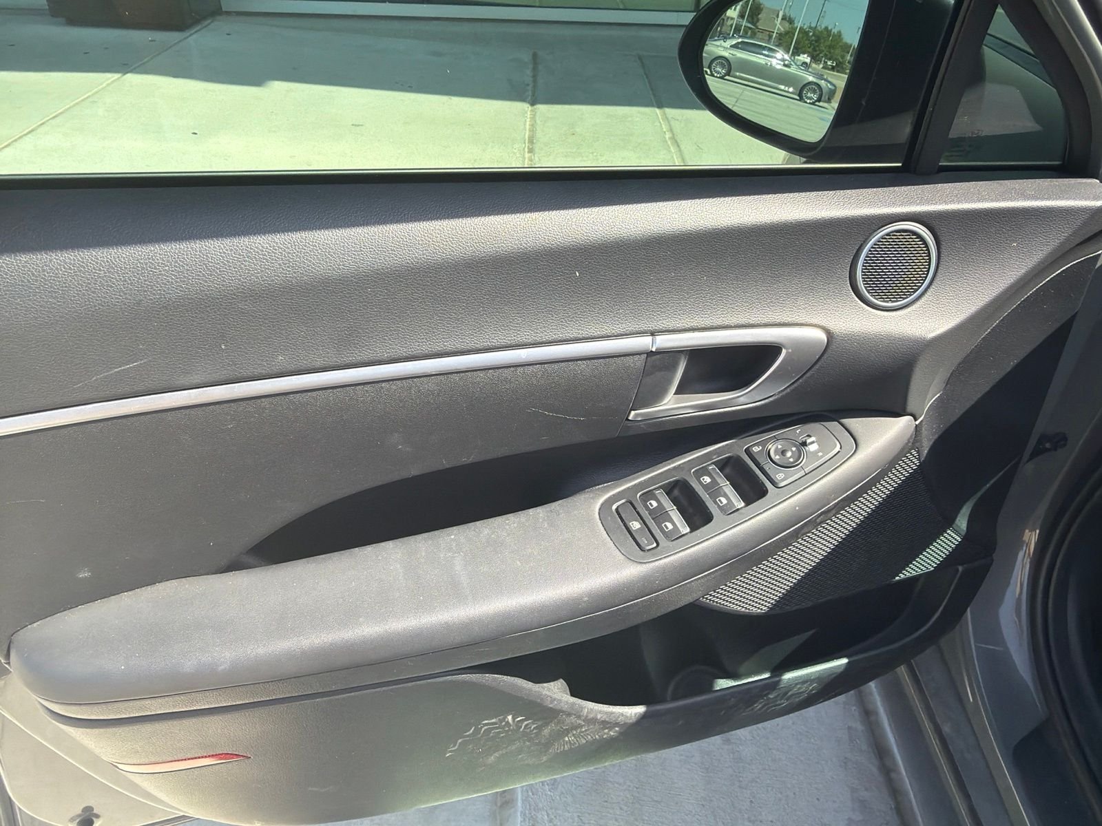 Certified Used 2023 Hampton Gray Hyundai SE image 15