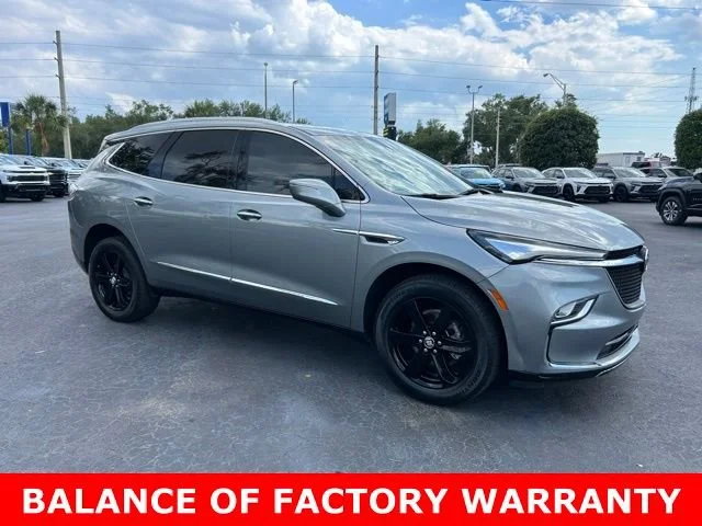 2025 Buick Enclave Sport Touring's photo