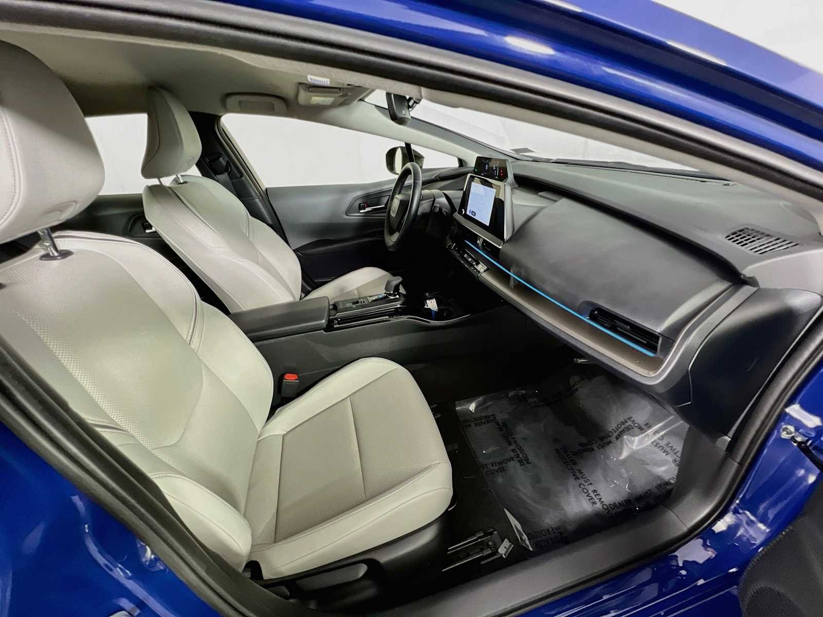 Used 2024 Reservoir Blue Toyota XLE image 28