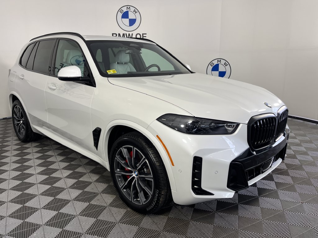 Used 2026 White BMW xDrive40i image 1