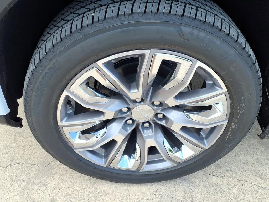 New 2026 Glacier White Tricoat GMC Denali image 9