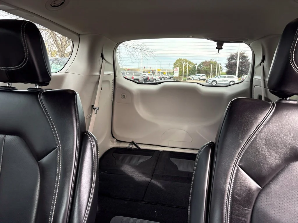 Used 2024 Bright White Clearcoat Chrysler Touring L image 26