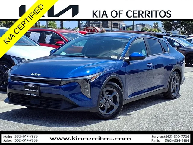2025 Kia K4 LXS