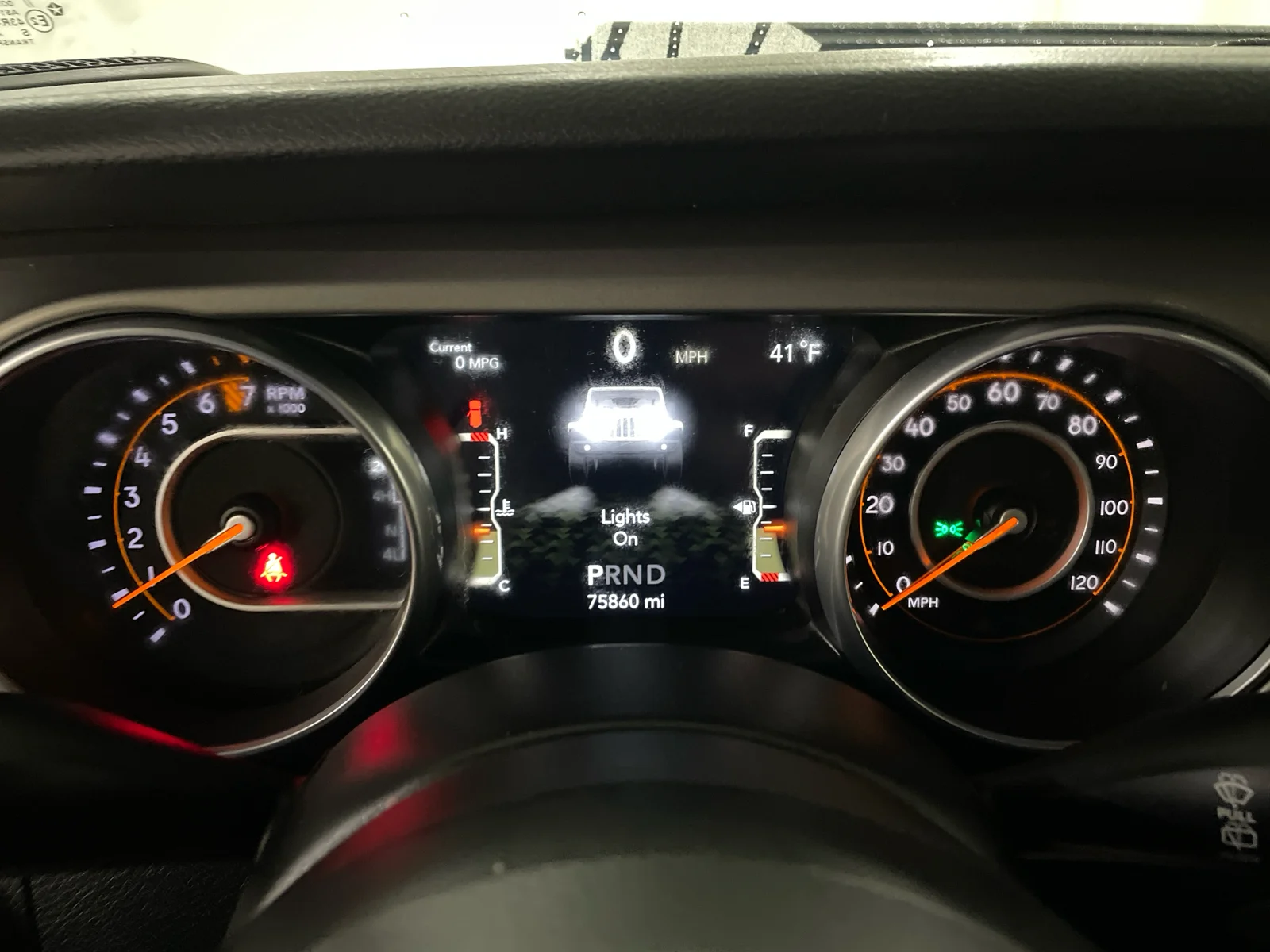 Used 2018 Granite Crystal Metallic Clearcoat Jeep Sport S image 12