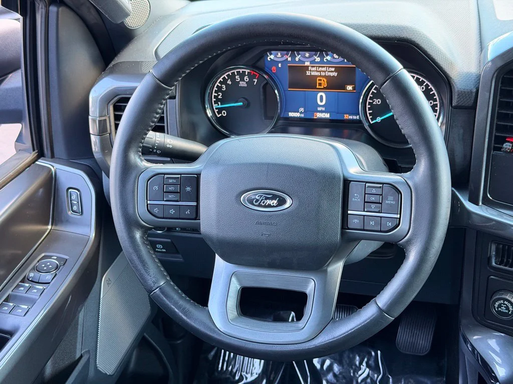Used 2022 Blue Ford XLT image 21
