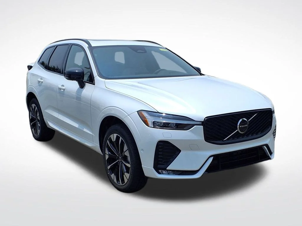 2026 Volvo XC60 Plus