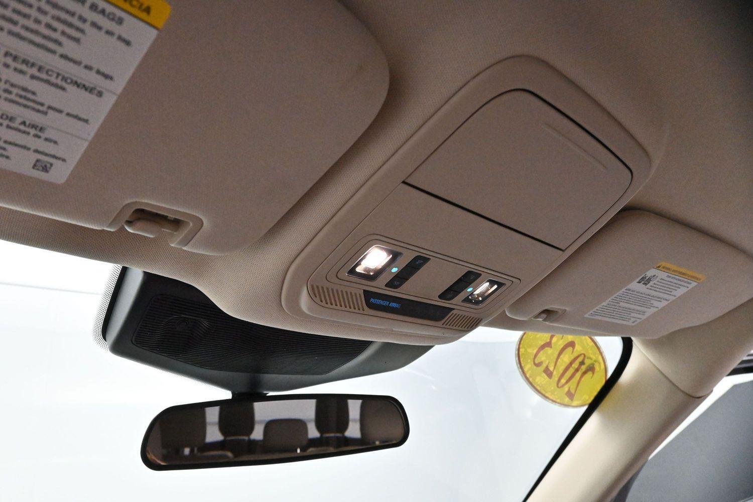 Used 2023 Oxford White Ford XLT image 27