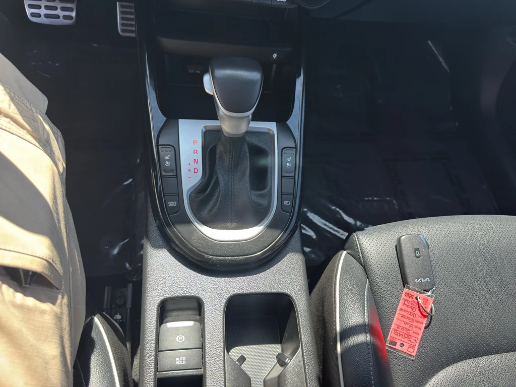 Used 2023 Gravity Gray Kia GT-Line image 33