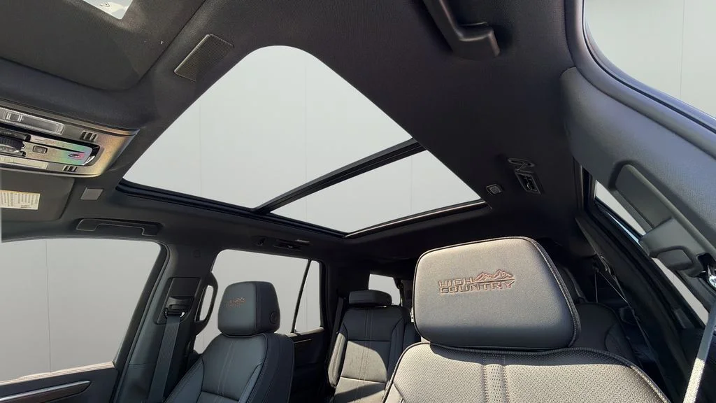 New 2026 Black Chevrolet High Country image 31