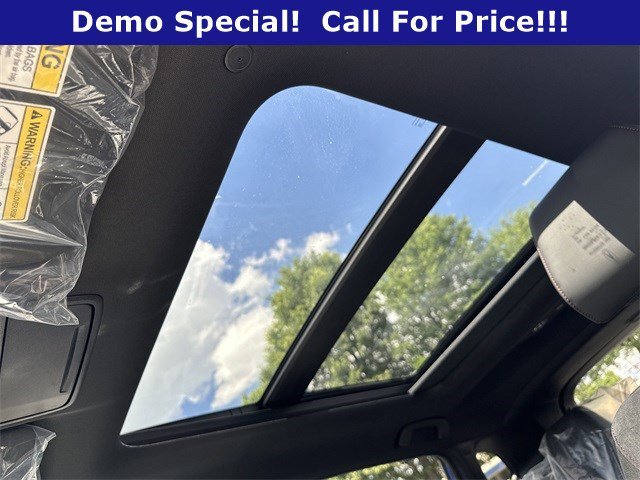 Used 2025 Sea Blue Acura w/A-Spec Package image 25
