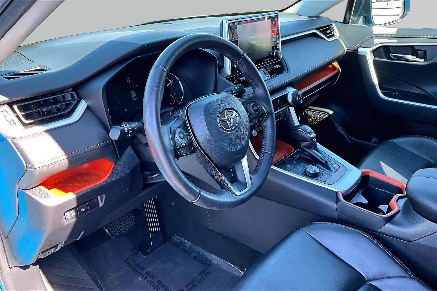 Used 2021 Blue Flame Toyota Adventure image 17