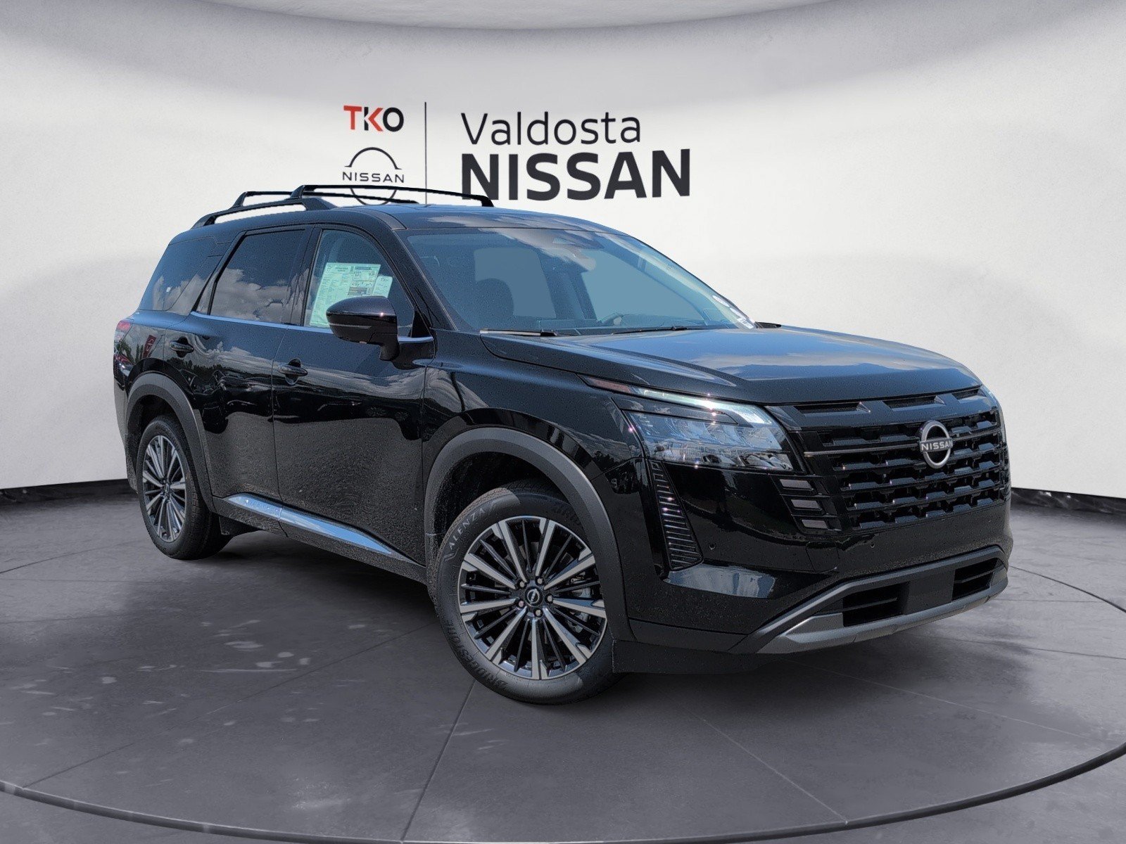 New 2026 Super Black Nissan Platinum image 2