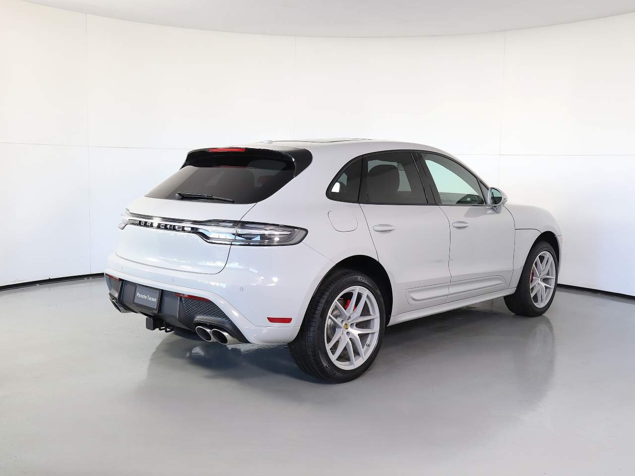 Certified Used 2026 Chalk Porsche Macan S image 7