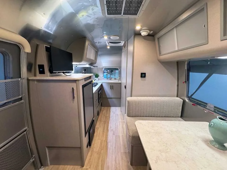 Used 2026 SILVER AIRSTREAM  image 35
