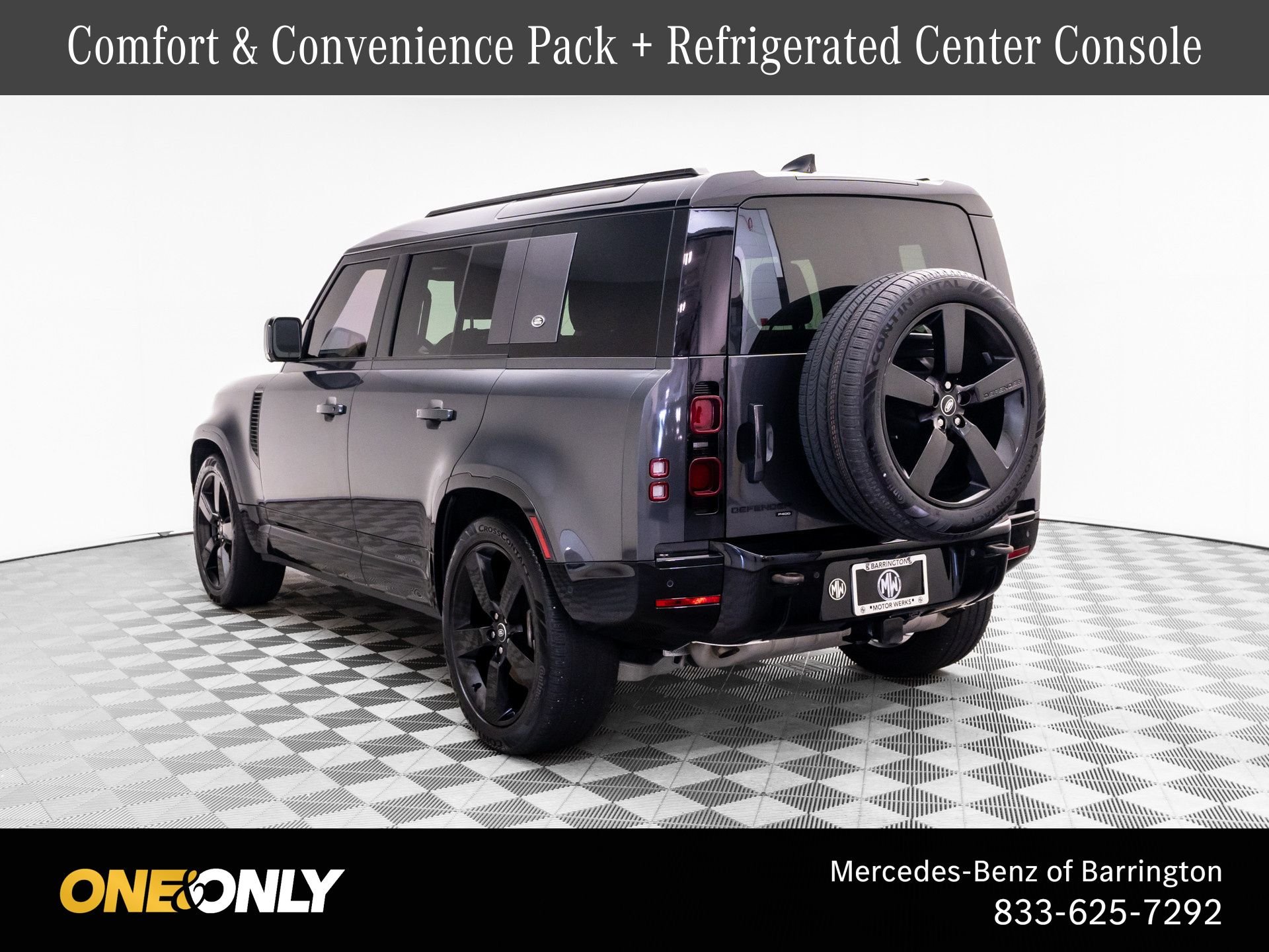 Used 2023 Gray Land Rover X-Dynamic SE image 3