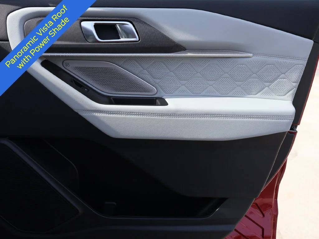 New 2027 Ruby Red Metallic Tinted Clearcoat Ford Platinum™ image 8