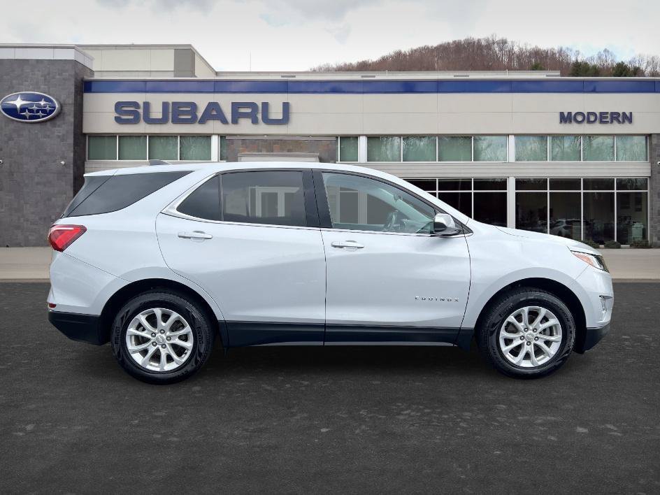 Used 2020 Silver Ice Metallic Chevrolet LT image 4