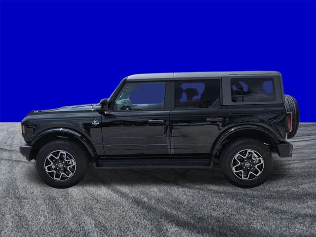 New 2026 Shadow Black Ford Outer Banks® image 7
