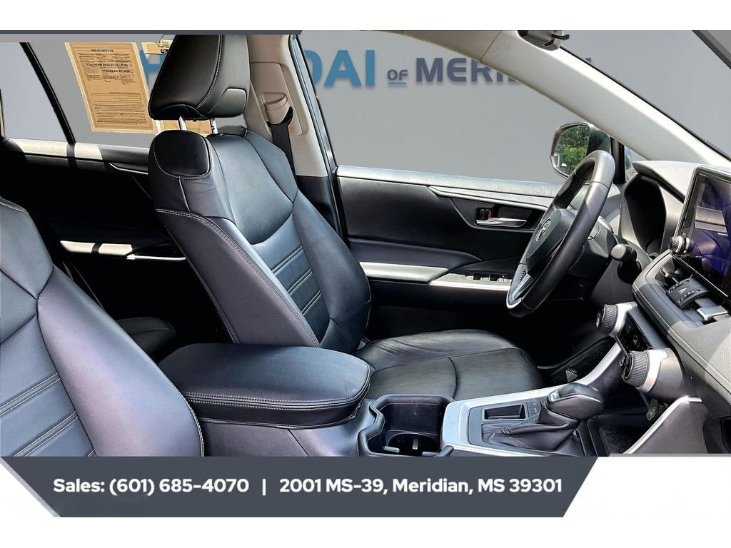 2024 Toyota RAV4 XLE Premium - Photo 6