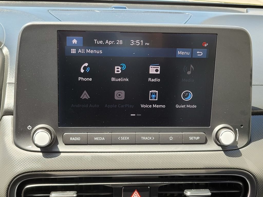 Used 2023 Black Hyundai SEL image 17