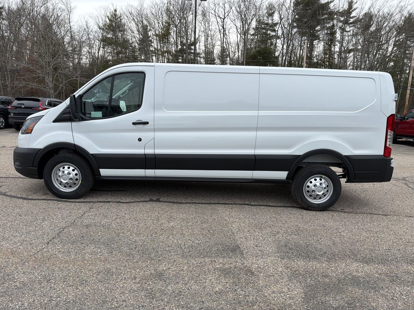 New 2026 Oxford White Ford Cargo Van image 4