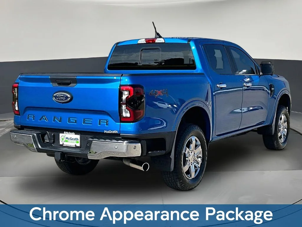 Used 2024 Blue Ford XLT image 8