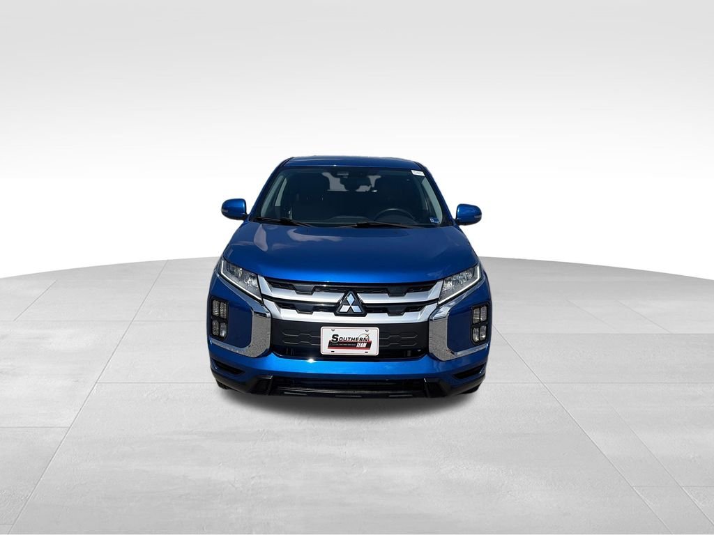 Used 2025 Blue Mitsubishi 2.0 SE image 8