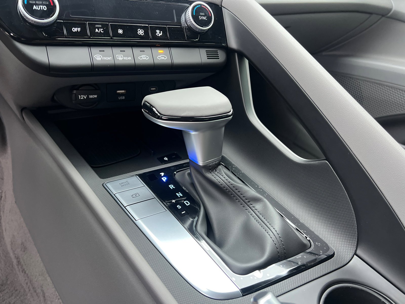 New 2026 Amazon Gray Hyundai SEL Sport image 25